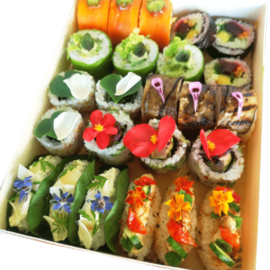 Assortiment végétal de sushis, makis et rolls YUZU VEGE produits frais